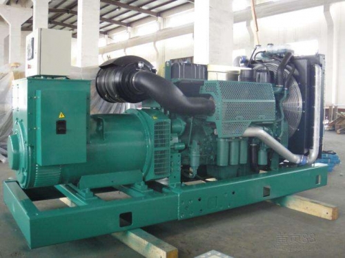 边坝便携静音：租赁无声发电机组，便携式解决能源需求